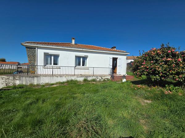 Maison Apremont - Maison de deux chambres + bureau avec sous-sol total