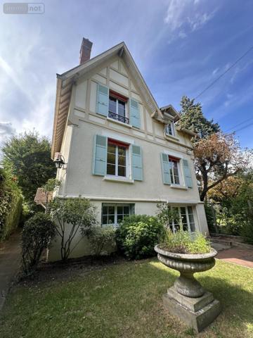Maison à vendre à Le Vésinet dans les Yvelines (78110), ref : 75194-50