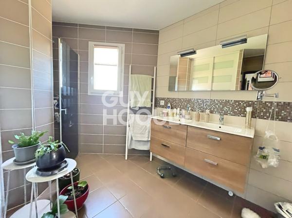 POLLESTRES, Maison 125 m², 3 Faces, 4 chambres, piscine, garage