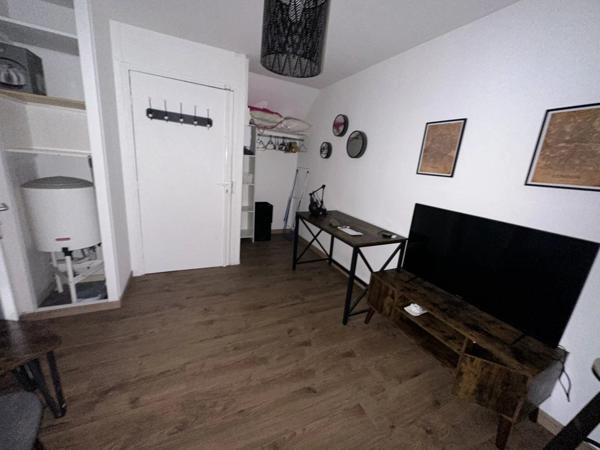 Location Appartement 1 pièces 20 m2 à Saint-Quentin