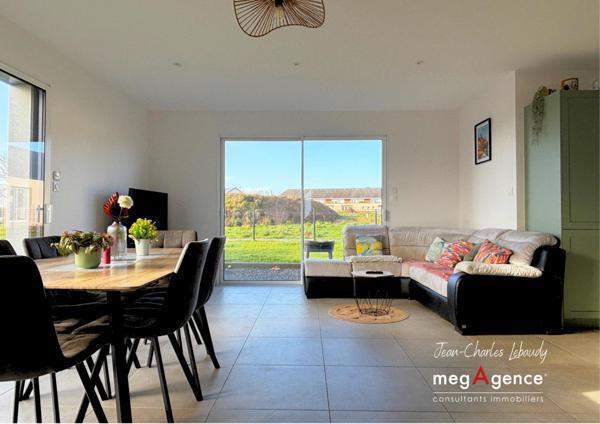 Maison à SARTILLY-BAIE-BOCAGE, 50530 - 5 pièces 105m²