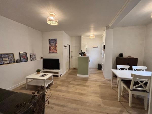 Rouen (76000) Appartement T2 42 m2 meublé avec place de parking