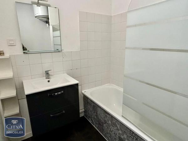 Appartement à louer 1 pièce 22.06m² Le Mans (72000)