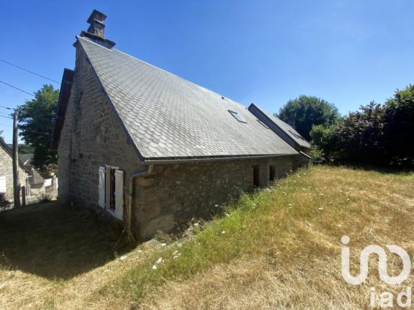 Maison à vendre 2 pièces 146 m² Maussac