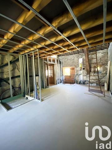 Maison à vendre 2 pièces 146 m² Maussac