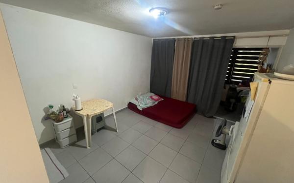 Appartement à vendre    1 pièce •  Cayenne