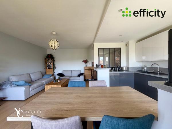 Appartement
         3 pièces
        - 68 m² Exclusivité 309 000 € *