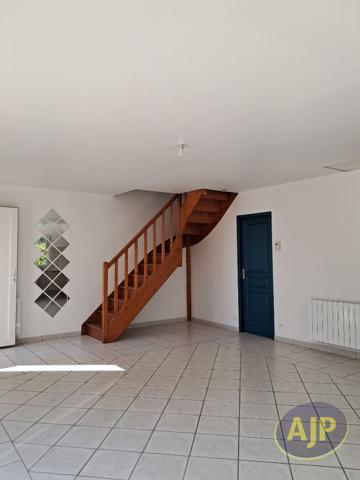 Location maison Perignac : 650 € - AJP Immobilier Pons