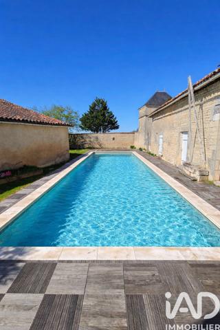 Maison à vendre 10 pièces 290 m² Champniers