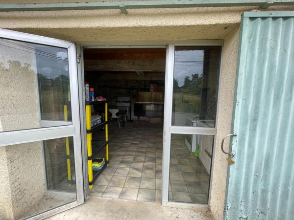 Ferme T4 avec des dépendances
