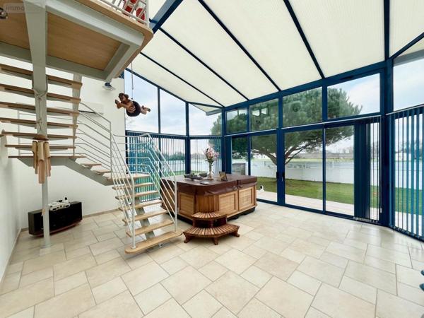 Maison individuelle à vendre à Challans en Vendée (85300), ref : 998/M/2333-85092