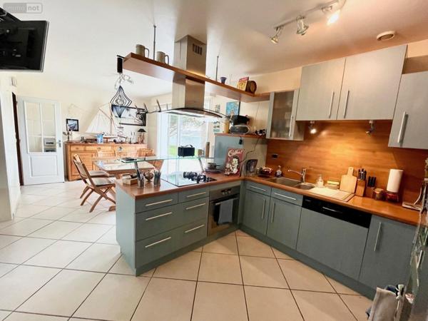 Maison individuelle à vendre à Challans en Vendée (85300), ref : 998/M/2333-85092