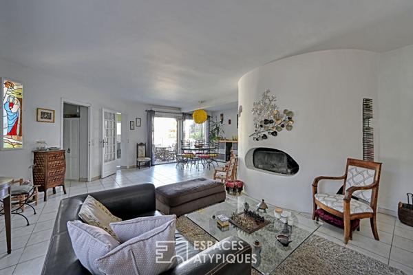 Villa avec piscine dans le quartier Croix d’Argent