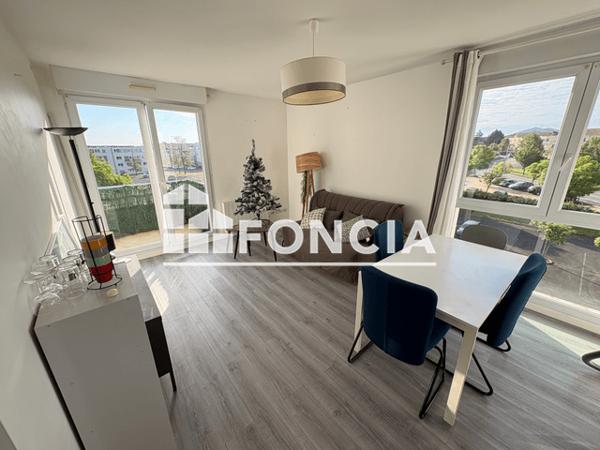 Location Appartement 3 pièces 48.77 m² - 3 RUE VICTOR SCHOELSCHER Poitiers 86000