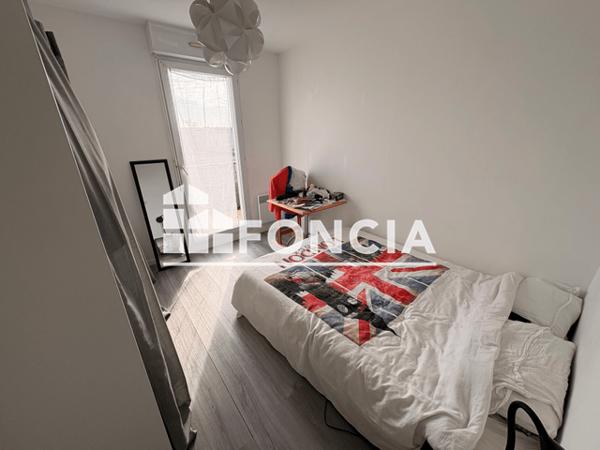 Location Appartement 3 pièces 48.77 m² - 3 RUE VICTOR SCHOELSCHER Poitiers 86000