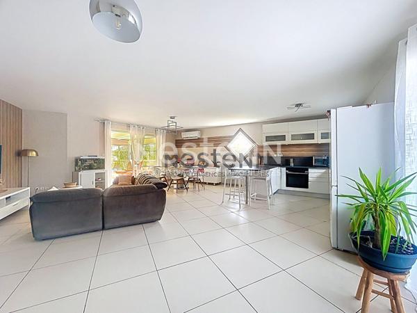 Maison familiale avec dépendance à Sadirac