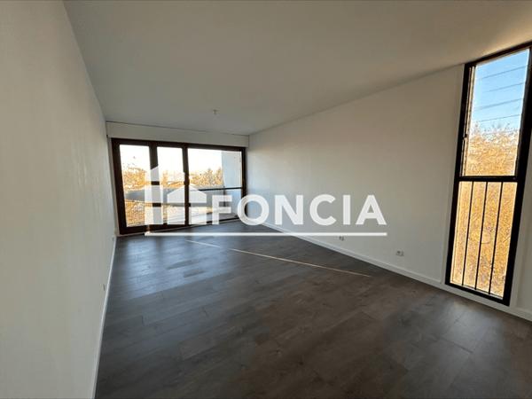 Location Studio 27.9 m² - RUE DU RELAIS Pessac 33600