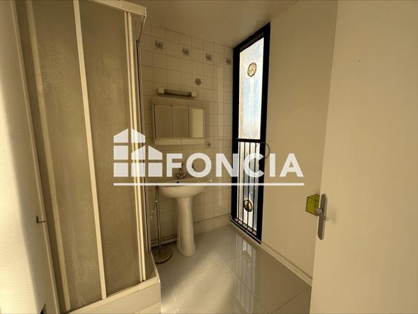 Location Studio 27.9 m² - RUE DU RELAIS Pessac 33600