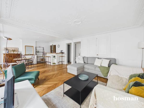 Appartement traversant 3 pièces de 63 m² - Éclairage naturel - Rue Manuel, Paris