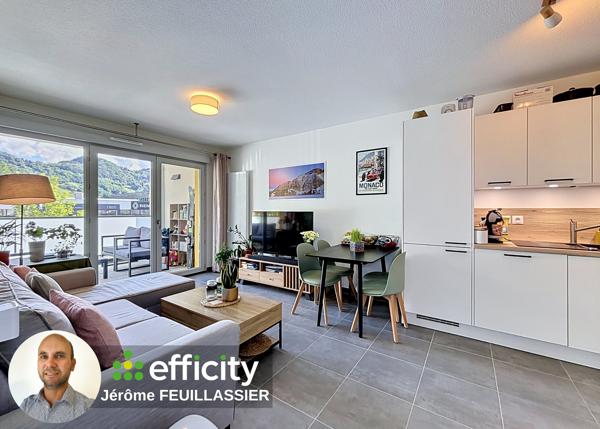 Appartement
         2 pièces
        - 42 m² Exclusivité