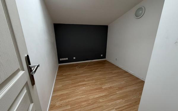 Appartement à vendre    2 pièces •  Saintes
