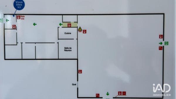 Location local d’activité 790 m² Les Ulis