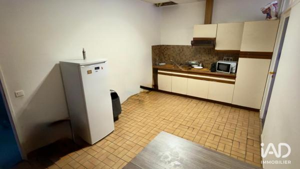 Location local d’activité 790 m² Les Ulis