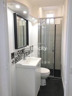 Appartement
         2 pièces
        - 37 m² 160 000 € *