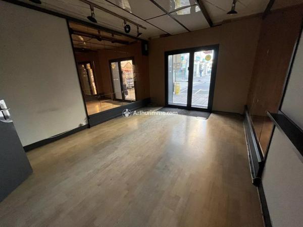 Location Local commercial 3 pièces 50 m2 à Millau