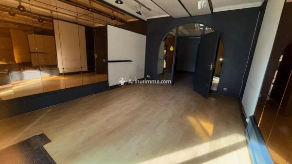 Location Local commercial 3 pièces 50 m2 à Millau