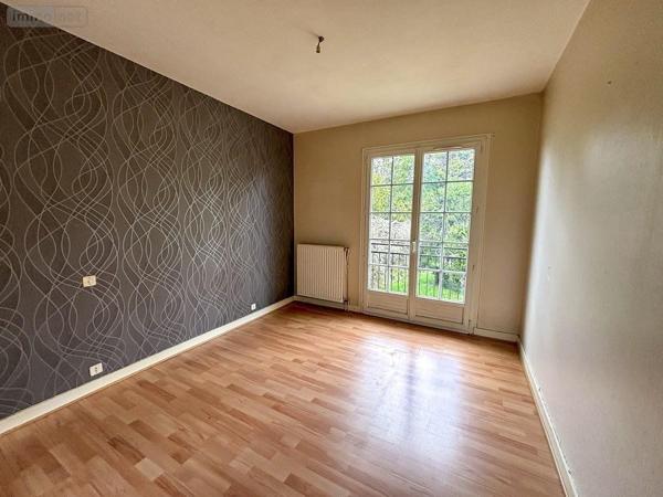 Maison à vendre à Saint-Junien en Haute-Vienne (87200), ref : 87056-750