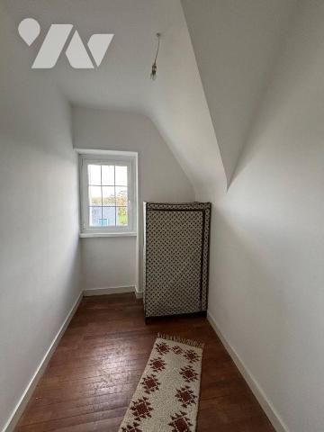 Exclusivité Milizac-Guipronvel, dans le secteur recherché à seulement quelques pas du bourg, ce...