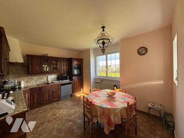 Exclusivité Milizac-Guipronvel, dans le secteur recherché à seulement quelques pas du bourg, ce...