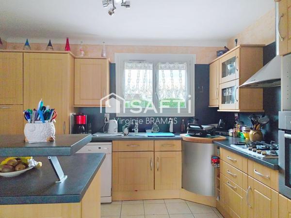 Maison 138m2 habitables, Quartier des Vennes