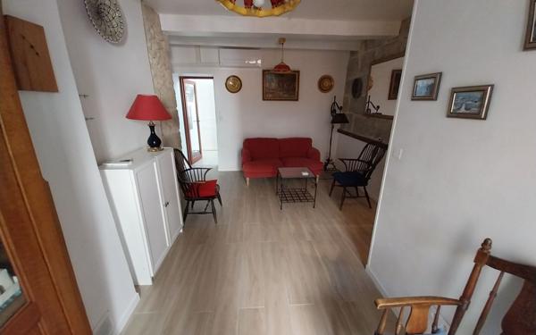 Maison à vendre    3 pièces •  Mèze