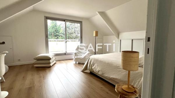 Demeure contemporaine avec double garage
