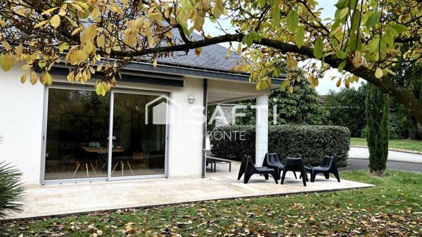 Demeure contemporaine avec double garage