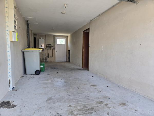 Maison
                                                                                                                                                                                                                                                                                                                        5 pièce(s)                                                                                                                                                                                                          4 chambre(s)                                                                                                                                                                                                          108.05  m²