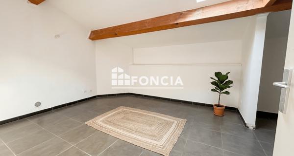 À vendre Appartement 4 pièces 121 m² - Marseille 13003