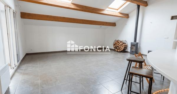 À vendre Appartement 4 pièces 121 m² - Marseille 13003