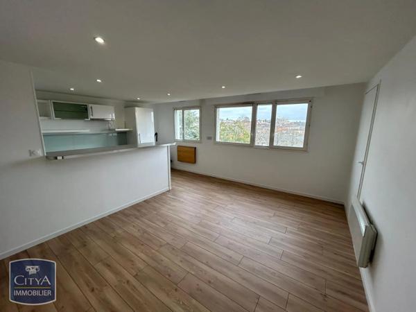 Appartement à louer 2 pièces 53.7m²