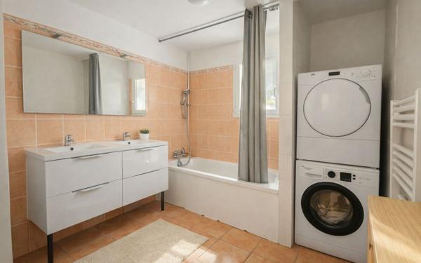 Maison à vendre    3 pièces •  Beaucaire