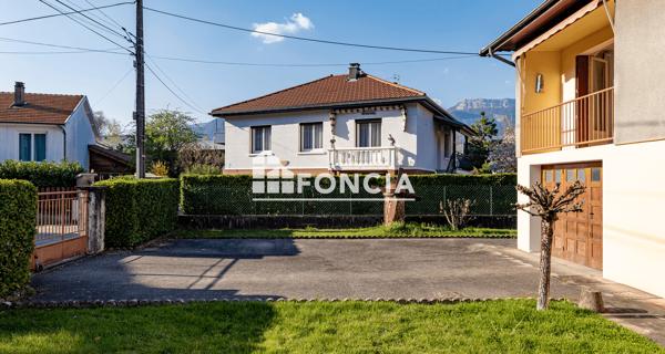 À vendre Maison 4 pièces 66 m² - Saint-martin-d'hères 38400