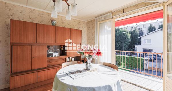 À vendre Maison 4 pièces 66 m² - Saint-martin-d'hères 38400