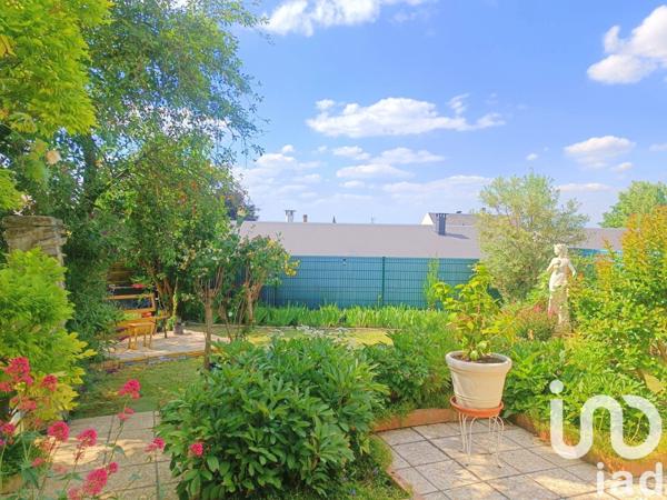 Maison 4 pièces de 89 m² à Magnanville (78200)