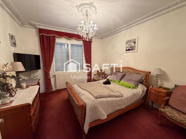 ? Maison familiale de caractère – 223 m² – Grand terrain avec bois à Saint-Longis