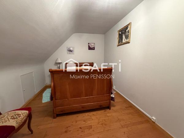 ? Maison familiale de caractère – 223 m² – Grand terrain avec bois à Saint-Longis