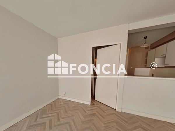 Location Appartement 2 pièces 44.93 m² - 38/40 RUE JEANNE D'ARC Lille 59000