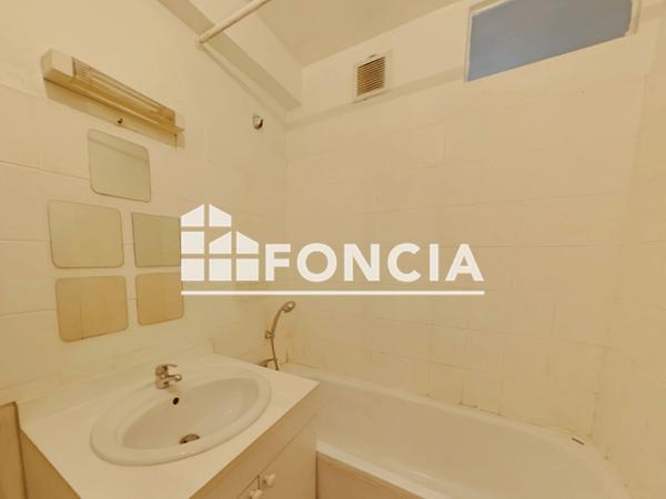Location Appartement 2 pièces 44.93 m² - 38/40 RUE JEANNE D'ARC Lille 59000