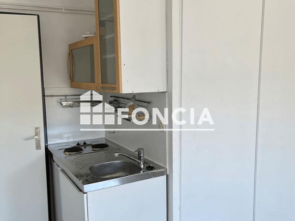 Location Studio meublé 18.1 m² - 9 RUE ALFRED DE MUSSET Grenoble 38100